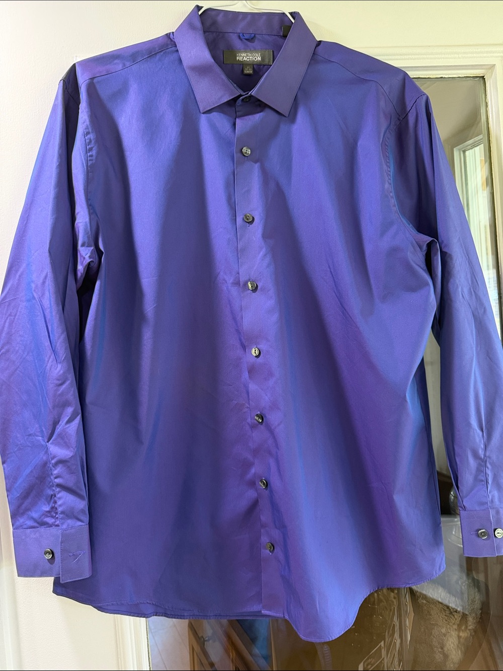 Kenneth Cole Reaction purple button front slim fit shirt 17 neck 32-33